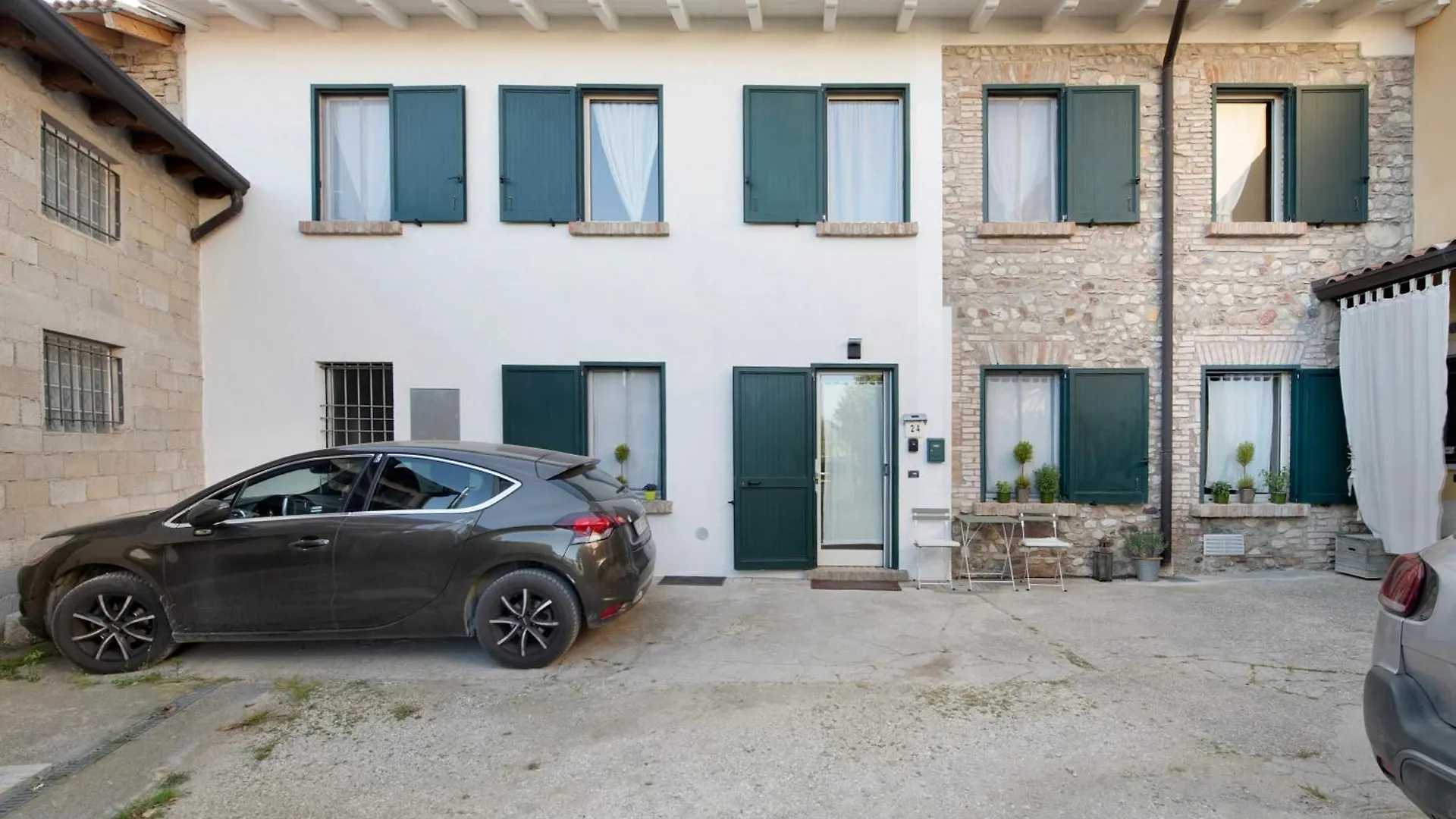 Villa Haus Siloah Grole Di Desenzano San Martino della Battaglia Italia